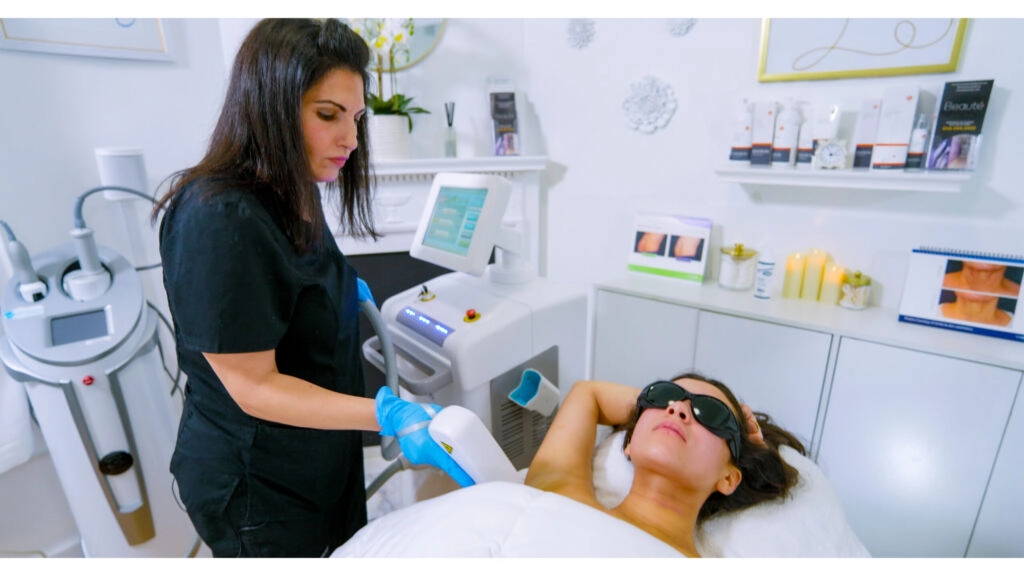 Laser-Hari-Removal-3